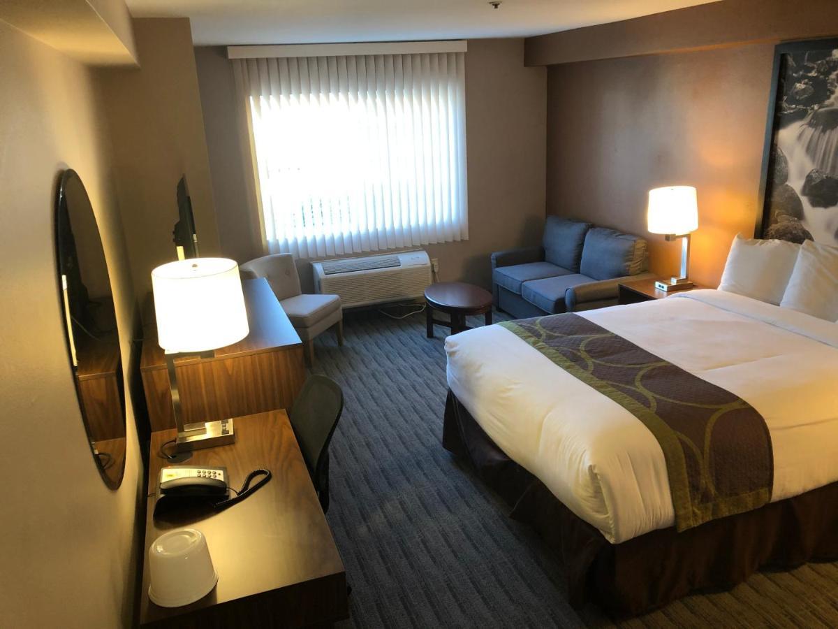 Super 8 By Wyndham Lynnwood Motel Luaran gambar