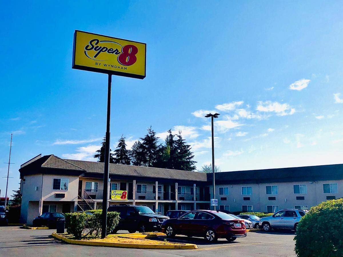 Super 8 By Wyndham Lynnwood Motel Luaran gambar
