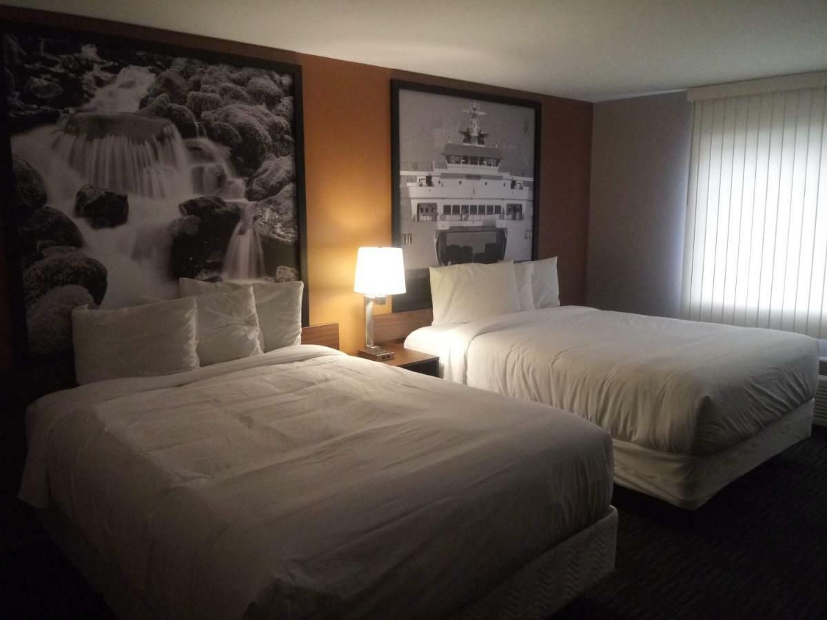 Super 8 By Wyndham Lynnwood Motel Luaran gambar