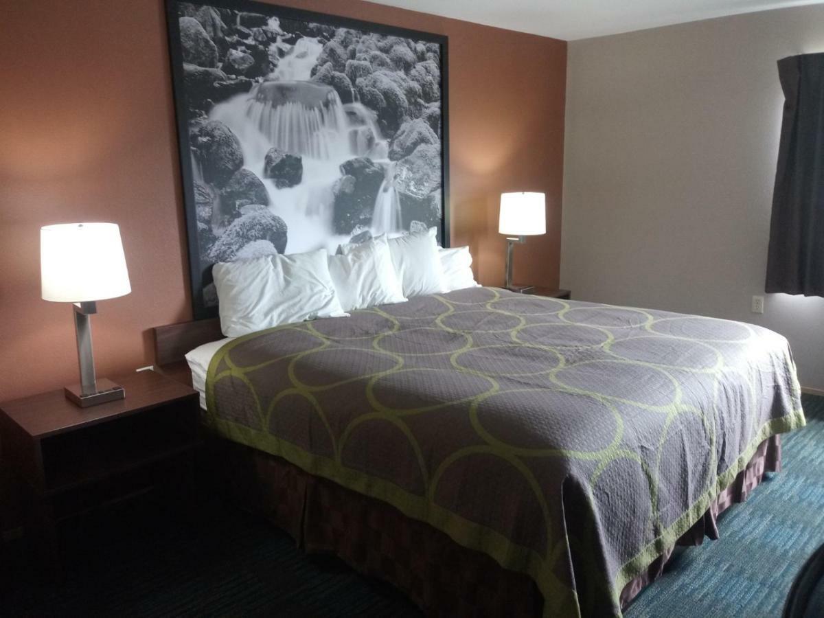 Super 8 By Wyndham Lynnwood Motel Luaran gambar
