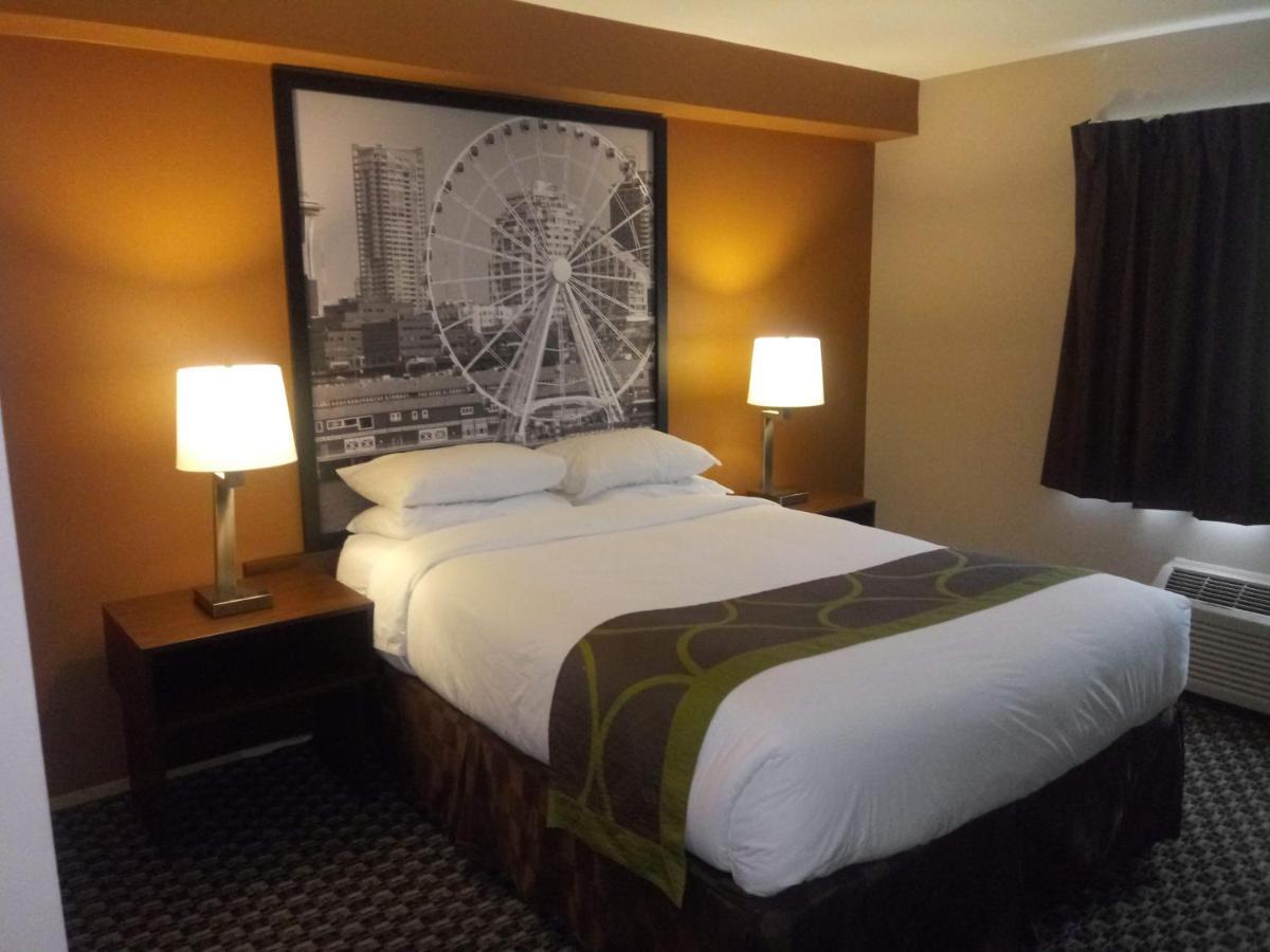 Super 8 By Wyndham Lynnwood Motel Luaran gambar